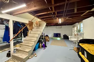 11 Holmes St, Westerly, RI 02891 - Photo 17