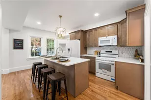 784 Victory Hwy, North Smithfield, RI 02896 - Photo 7