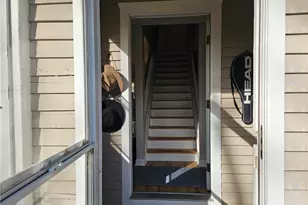 208 Marlborough St, East Greenwich, RI 02818 - Photo 3