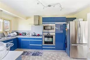 527 Cowesett Rd, Warwick, RI 02886 - Photo 5