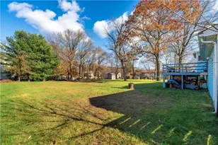 527 Cowesett Rd, Warwick, RI 02886 - Photo 29