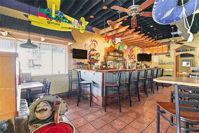 651 West Main Road, Middletown, RI 02842 - Photo 5