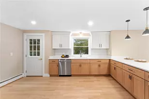 75 Walnut Rd, North Kingstown, RI 02852 - Photo 13