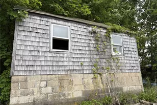 351 County Rd, Barrington, RI 02806 - Photo 7