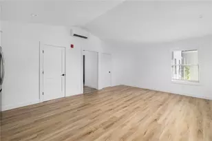 32 Exchange St, East Greenwich, RI 02818 - Photo 15