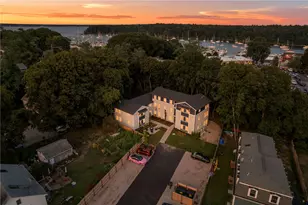 32 Exchange St, East Greenwich, RI 02818 - Photo 31