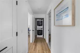 32 Exchange St, East Greenwich, RI 02818 - Photo 13