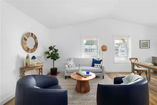 32 Exchange St, East Greenwich, RI 02818 - Photo 5