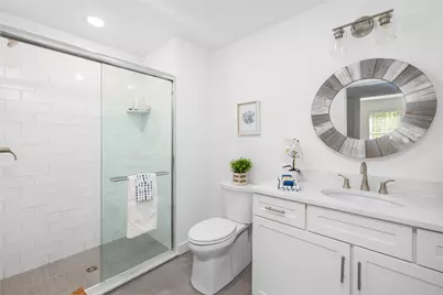 32 Exchange Street #204, East Greenwich, RI 02818 - Photo 17