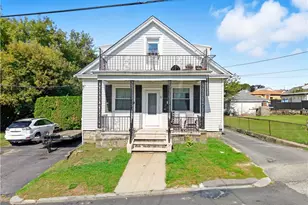 32 Maplewood Ave, Cranston, RI 02920 - Photo 7