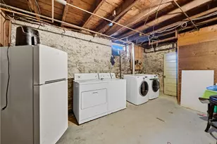 32 Maplewood Ave, Cranston, RI 02920 - Photo 39