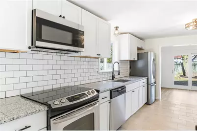 123 Payton Avenue, Warwick, RI 02889 - Photo 11