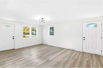 123 Payton Avenue, Warwick, RI 02889 - Photo 17