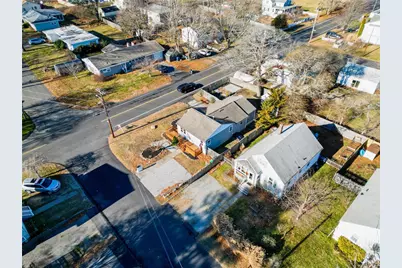 123 Payton Avenue, Warwick, RI 02889 - Photo 39