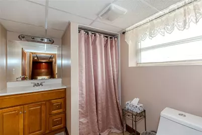 84 Bellevue Avenue, Pawtucket, RI 02861 - Photo 21