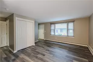 151 Willet Ave, East Providence, RI 02915 - Photo 5