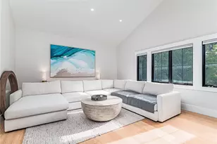 33 Stuart St, Westerly, RI 02891 - Photo 39