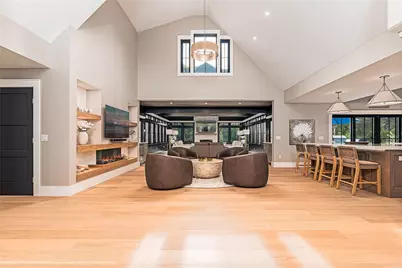 33 Stuart Street, Westerly, RI 02891 - Photo 17