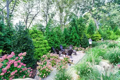 33 Stuart Street, Westerly, RI 02891 - Photo 9