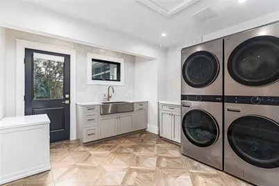 33 Stuart Street, Westerly, RI 02891 - Photo 31