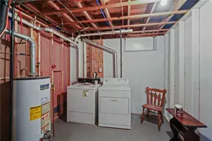 155 Birkshire Dr, Warwick, RI 02886 - Photo 31