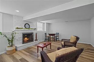 155 Birkshire Dr, Warwick, RI 02886 - Photo 23