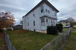 87 Lyman Ave, North Providence, RI 02911 - Photo 3