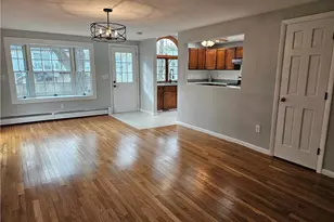 39 Damon Ave, Warwick, RI 02889 - Photo 5