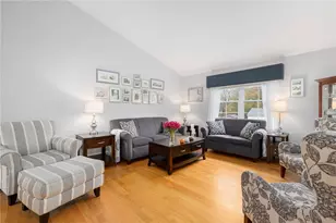 23 Clara Ave, Warwick, RI 02889 - Photo 3