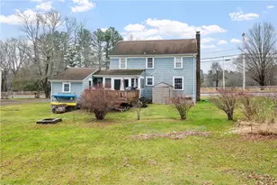1261 Putnam Pike, Glocester, RI 02814 - Photo 23