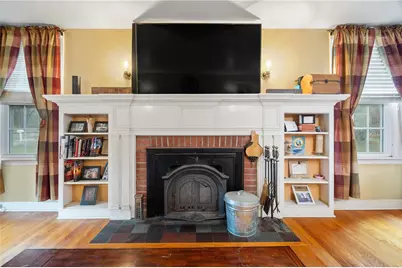 1261 Putnam Pike, Glocester, RI 02814 - Photo 7
