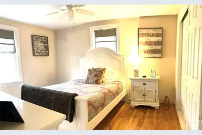 58 Vale Avenue, Cranston, RI 02910 - Photo 7