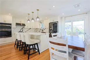 20 Manilla Ave, Cranston, RI 02 - Photo 5