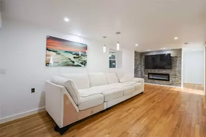 20 Manilla Avenue, Cranston, RI 02 - Photo 7