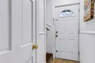 300 Admiral St, Providence, RI 02908 - Photo 9