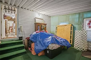 172 Ivy St, East Providence, RI 02914 - Photo 23