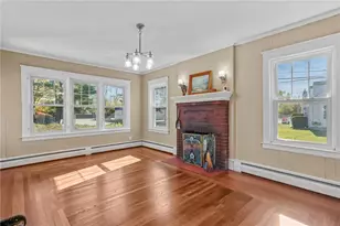 79 Carpenter St, Warwick, RI 02886 - Photo 7