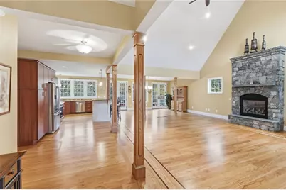 71 Norton Avenue, Cranston, RI 02920 - Photo 9