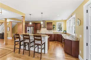 71 Norton Ave, Cranston, RI 02920 - Photo 19
