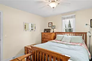 21 Orford St, North Providence, RI 02904 - Photo 11