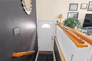 21 Orford St, North Providence, RI 02904 - Photo 7