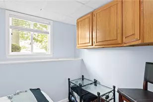 21 Orford St, North Providence, RI 02904 - Photo 31