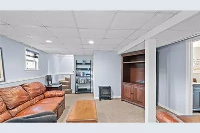 21 Orford Street, North Providence, RI 02904 - Photo 33