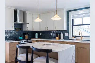 7 Dearborn Street #1, Newport, RI 02840 - Photo 9