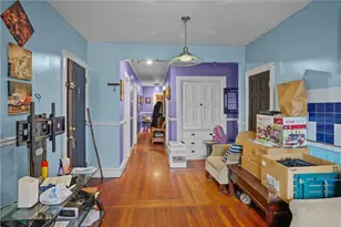 8 Atlantic Ave, Providence, RI 02907 - Photo 29