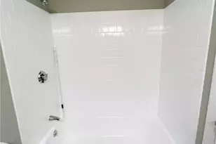 879 Bernon St, Woonsocket, RI 02895 - Photo 11