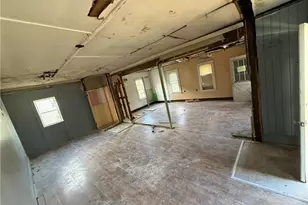 379 Front St, Woonsocket, RI 02895 - Photo 5