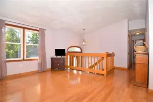 16 River Dr, Johnston, RI 02919 - Photo 11