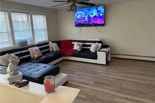 46 Hoover St, West Warwick, RI 02893 - Photo 15