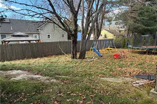 46 Hoover St, West Warwick, RI 02893 - Photo 13